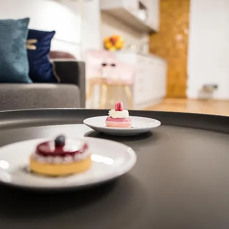 Cracwow K8 No.7 Διαμέρισμα *