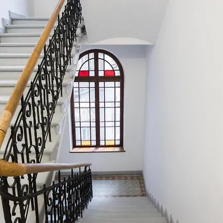 Cracwow K8 No.7 Διαμέρισμα *