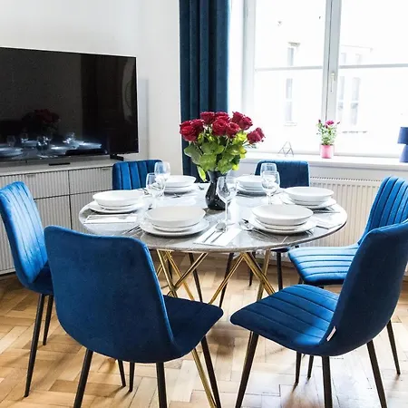 Cracwow K8 No.7 Διαμέρισμα *